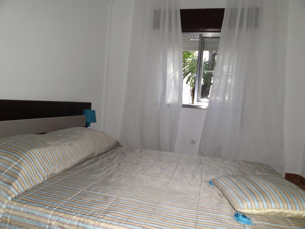 Residencial Espadinha Quarteira Bagian luar foto