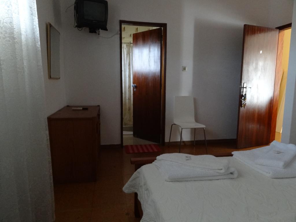 Residencial Espadinha Quarteira Bagian luar foto