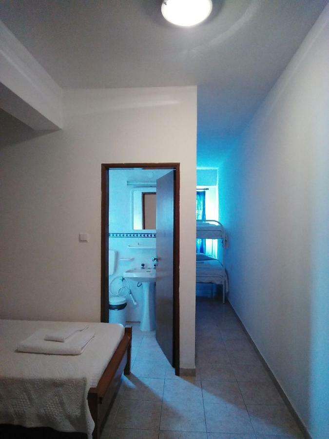 Residencial Espadinha Quarteira Ruang foto